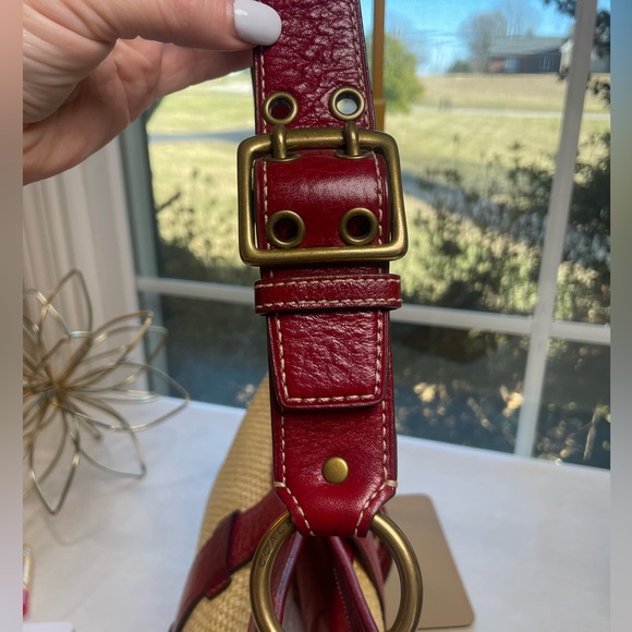 Coach Y2K Legacy Buckle Straw Shoulder Bag with Red Patent Leather Trim - Picture 15 of 17